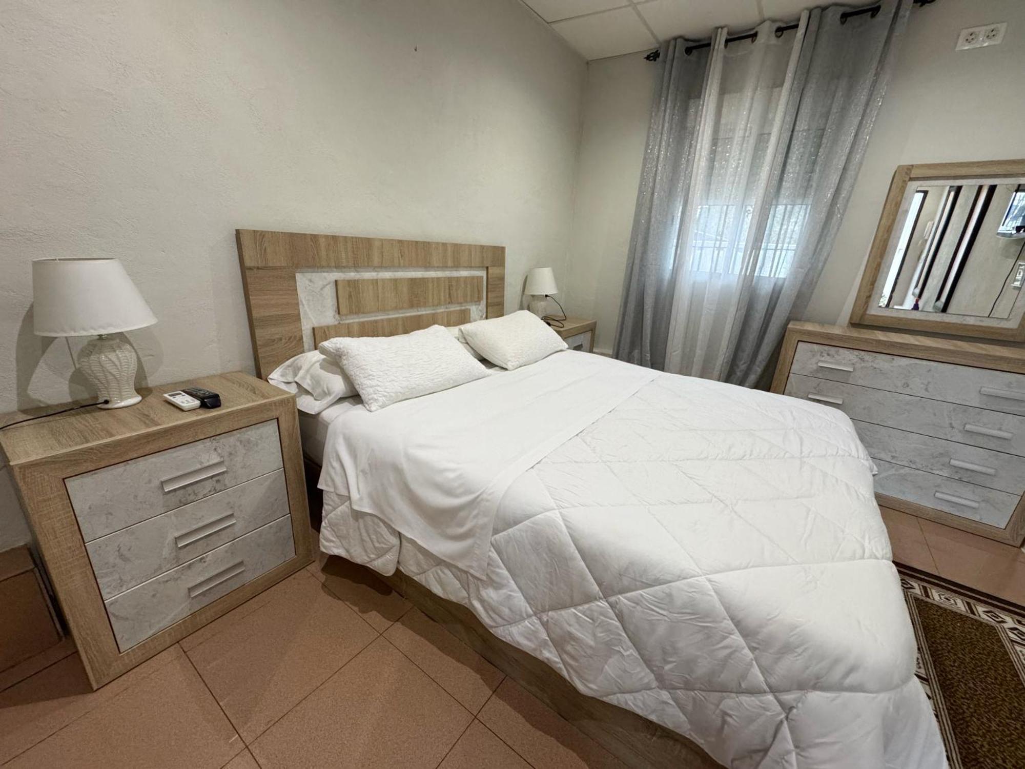 Hostal El Brillante - Alojamientos El Duque กอร์โดบา ภายนอก รูปภาพ