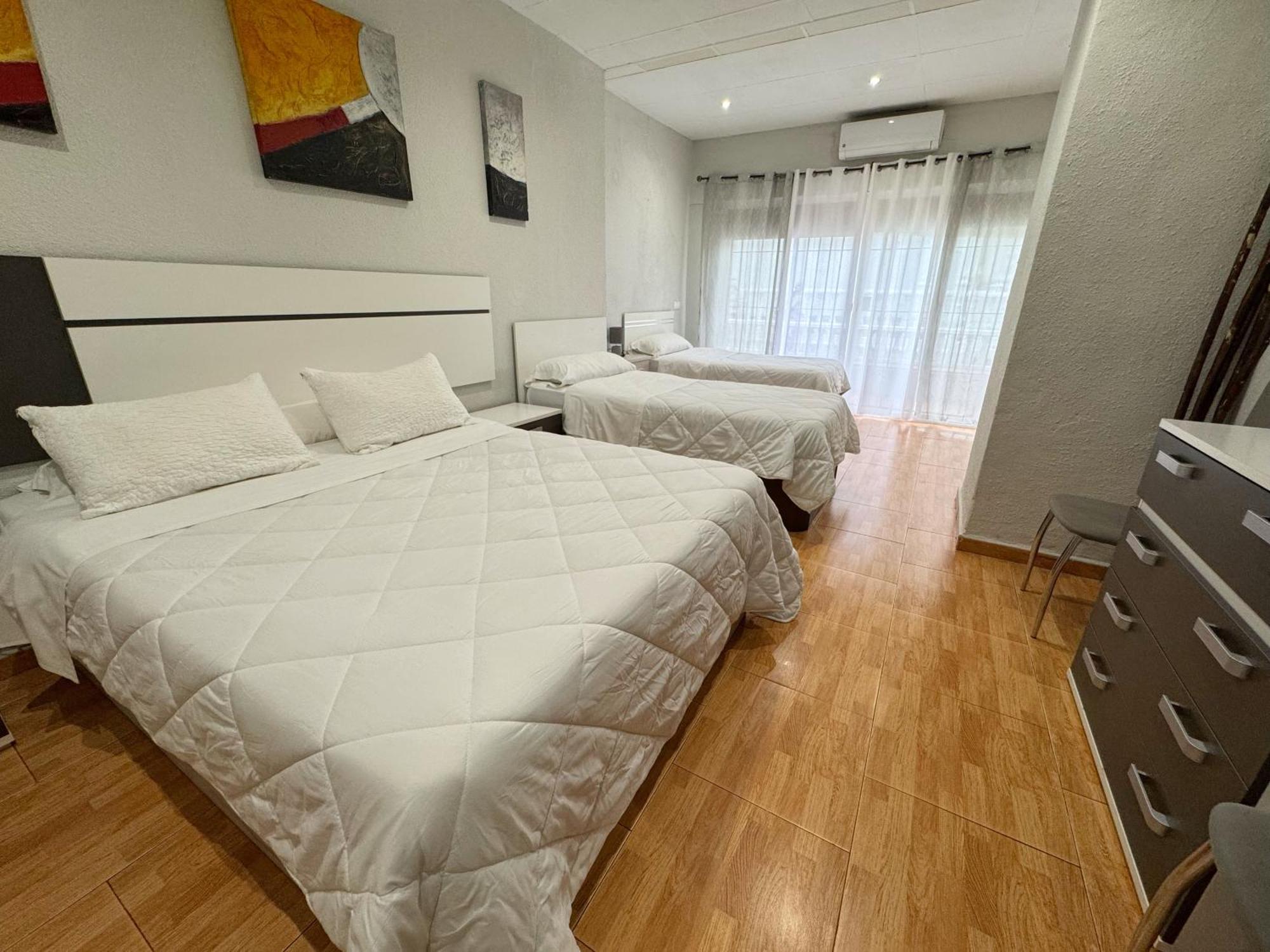 Hostal El Brillante - Alojamientos El Duque กอร์โดบา ห้อง รูปภาพ