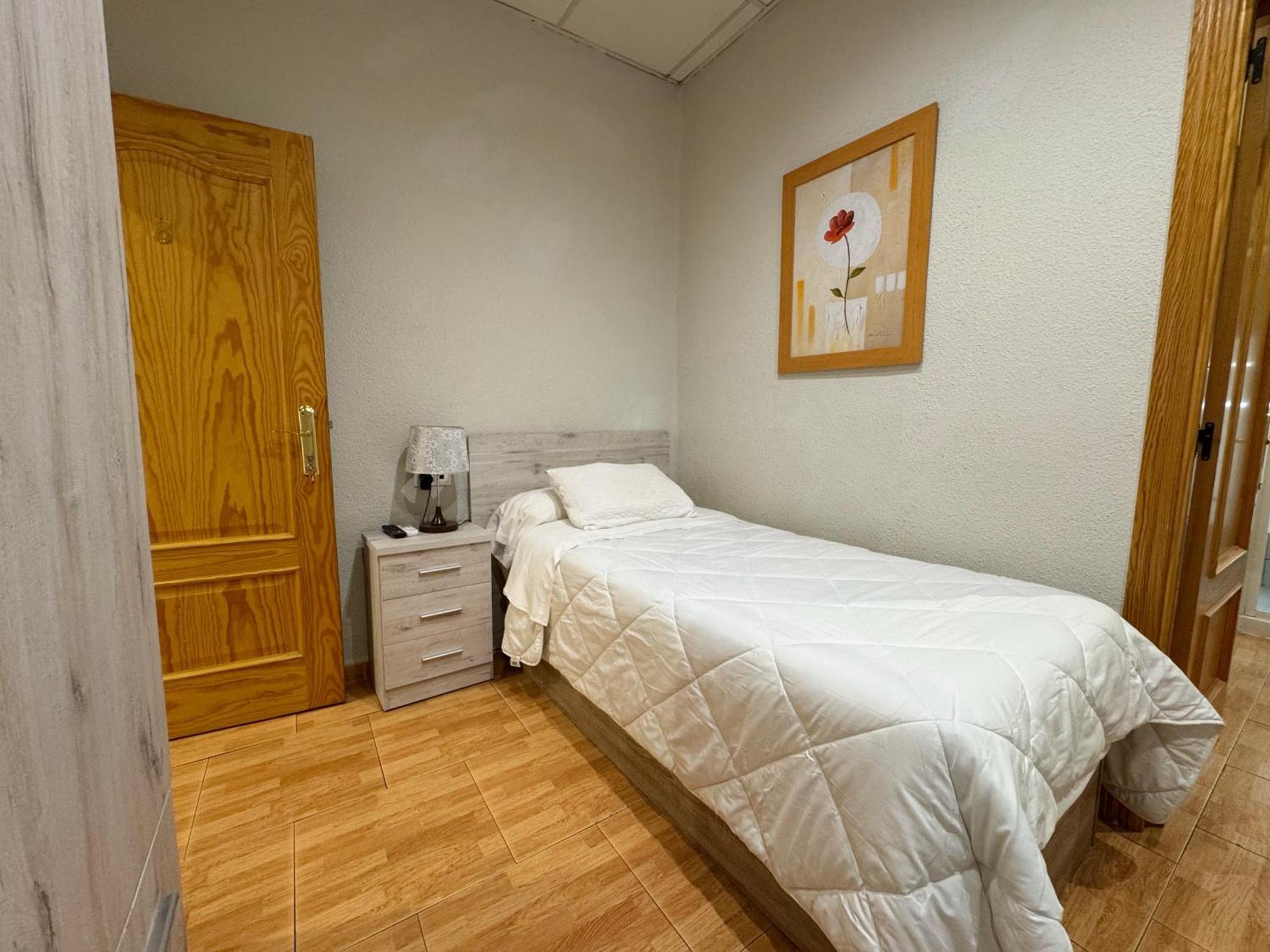 Hostal El Brillante - Alojamientos El Duque กอร์โดบา ห้อง รูปภาพ