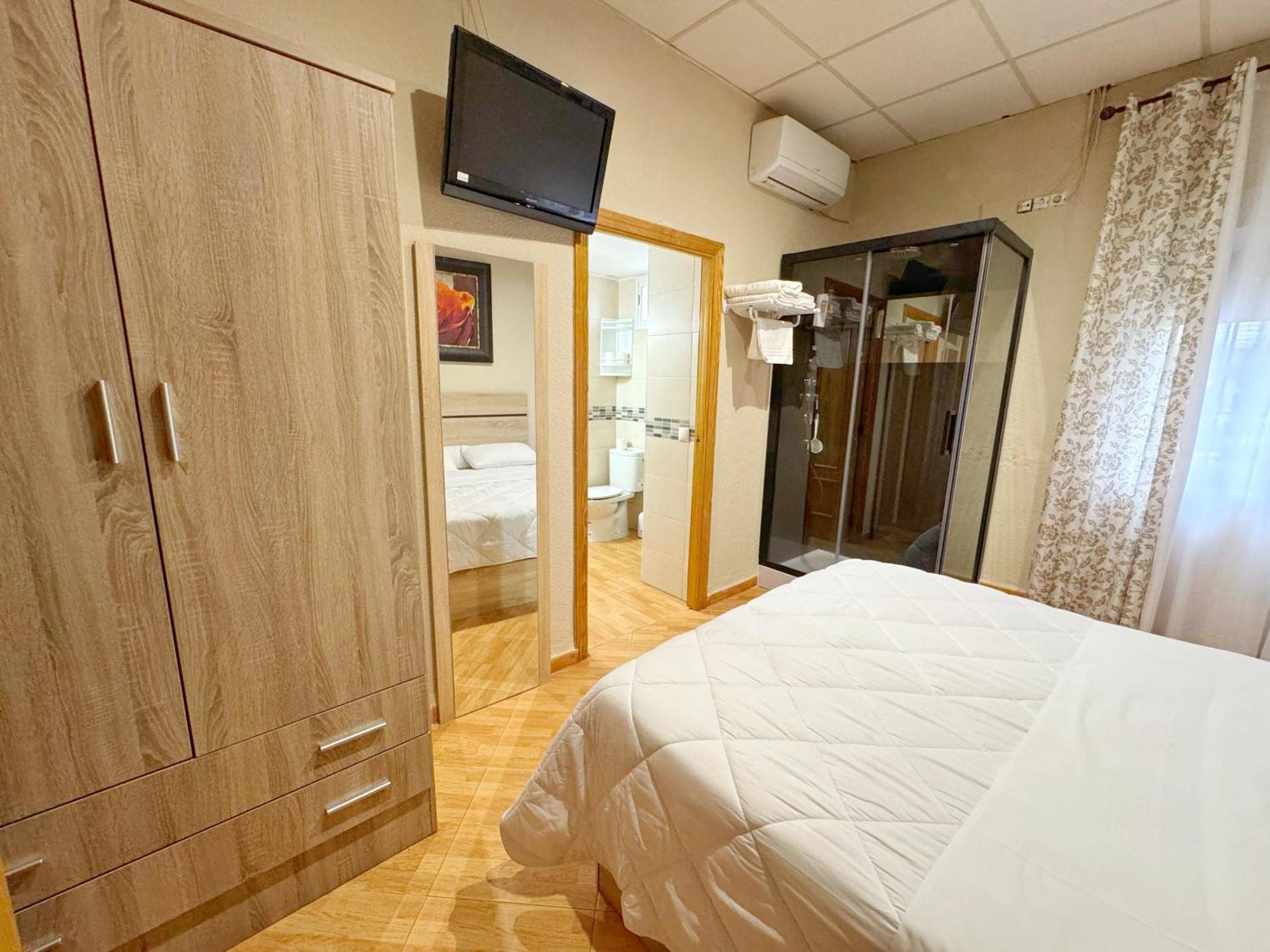 Hostal El Brillante - Alojamientos El Duque กอร์โดบา ห้อง รูปภาพ