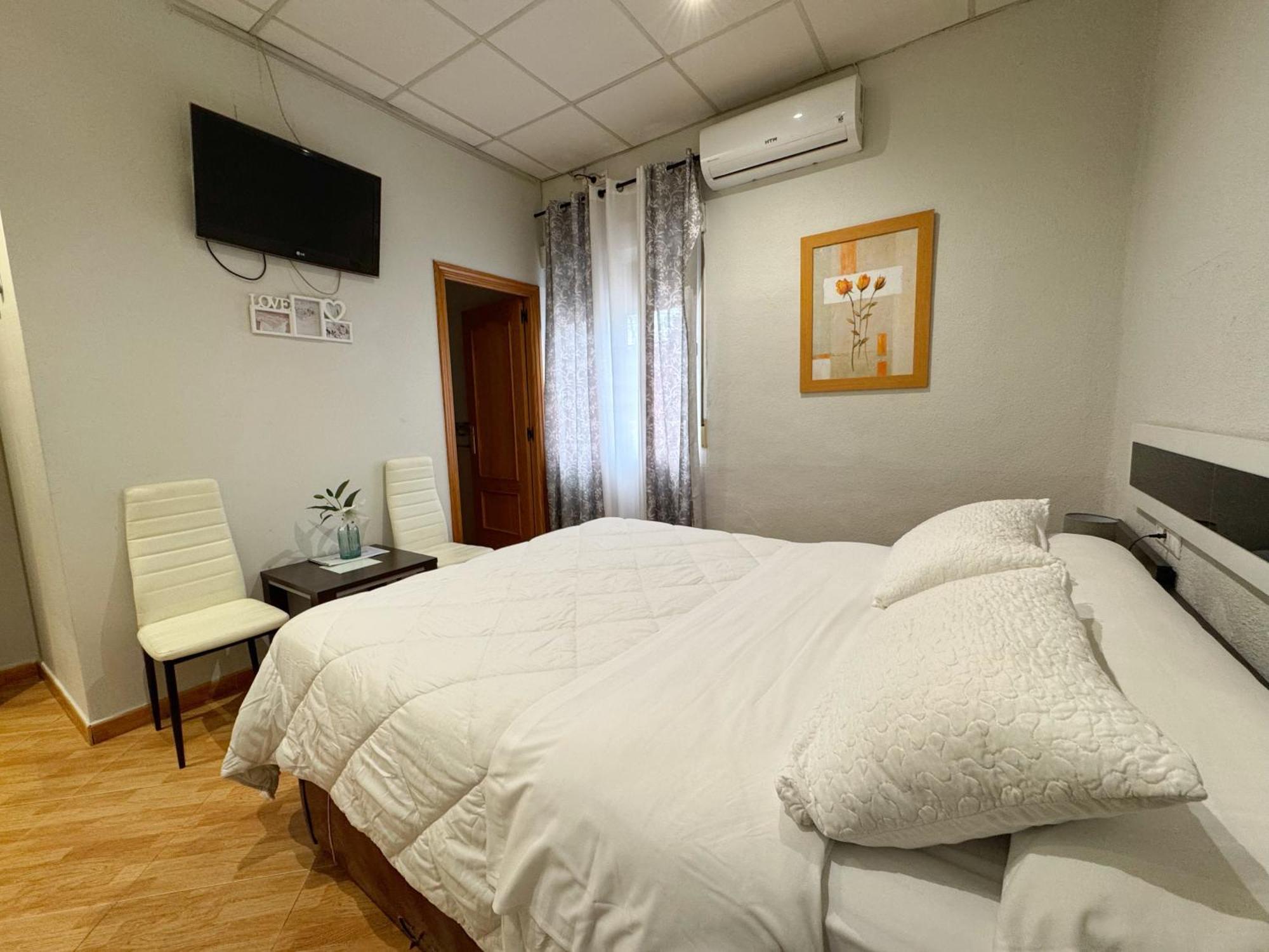 Hostal El Brillante - Alojamientos El Duque กอร์โดบา ห้อง รูปภาพ