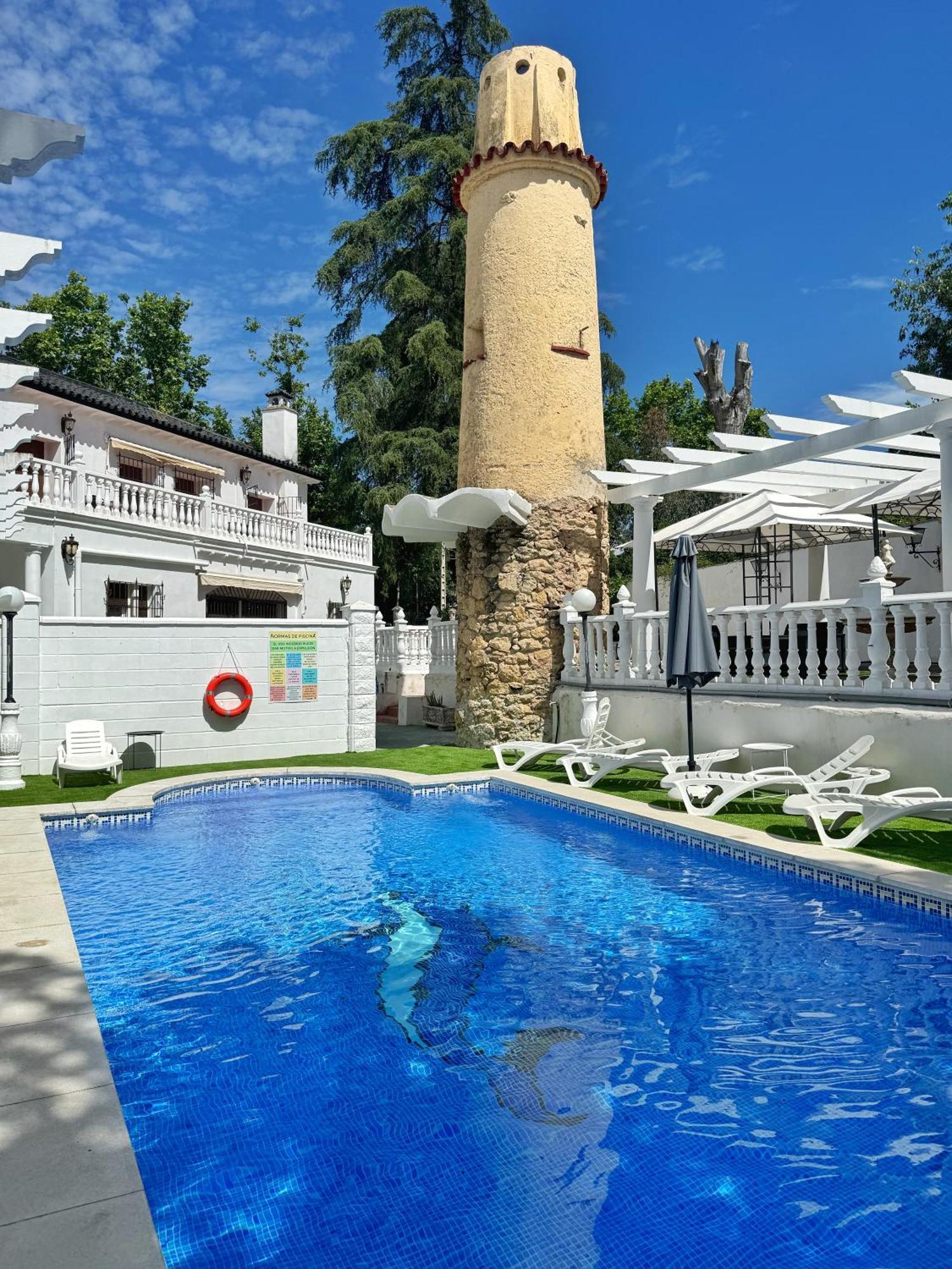 Hostal El Brillante - Alojamientos El Duque กอร์โดบา ภายนอก รูปภาพ